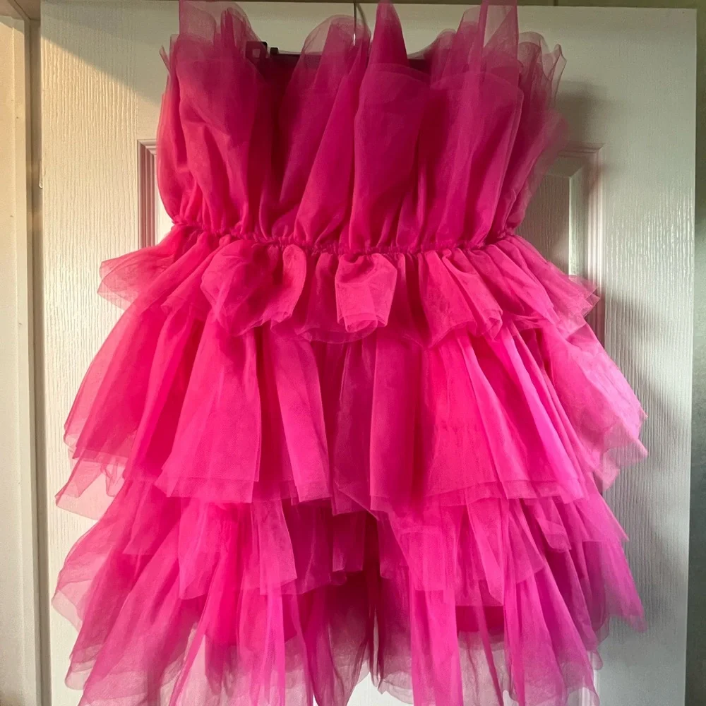 Vibrant Pink Tiered Tulle Dress - Picture 3 of 3
